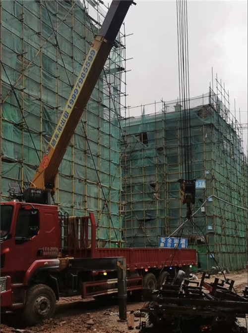 禹州市“慢工细活”—— 吊车的 “微动控制” 技术